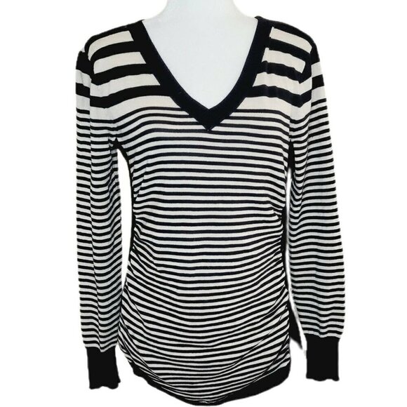 Pink Rose Black and White Stripe V-Neck Pullover Sweater Size Large - Picture 2 of 8